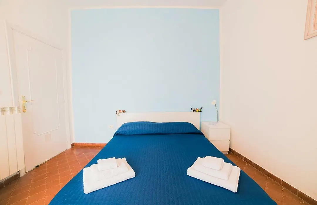 B&B Bouganville-1